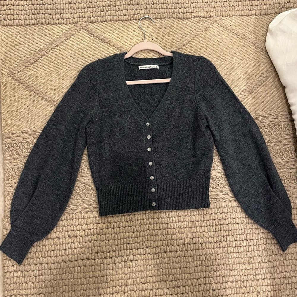 abercrombie and fitch cardigan